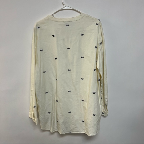 NWT Court & Row Bow Embroidered Long Sleeve Henley Top White Navy Size Large - Picture 7 of 10